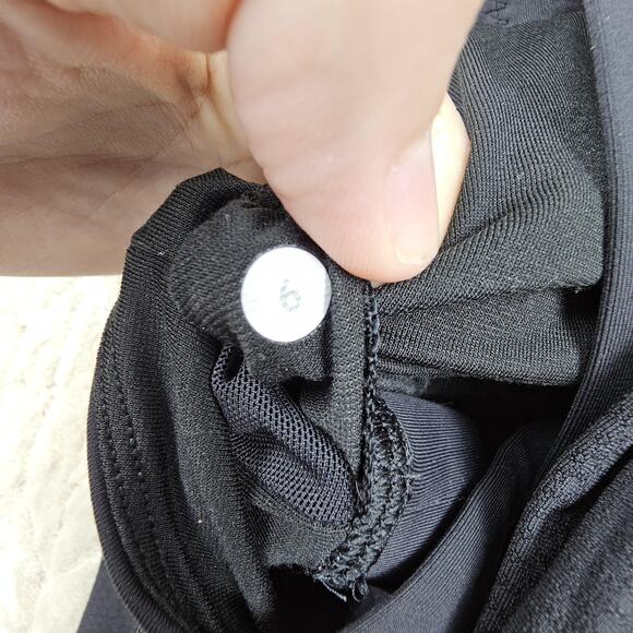 Lululemon Tank Top Womens 6 Black Criss Cross Strappy Back Athletic Gym Yoga - Picture 3 of 3